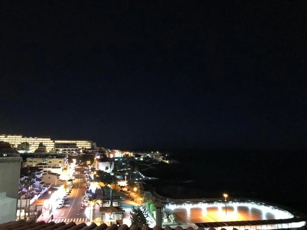 Large 150 M2 Apartment, Nice View And Location ! プエルト・デ・サンティアゴ アパート
